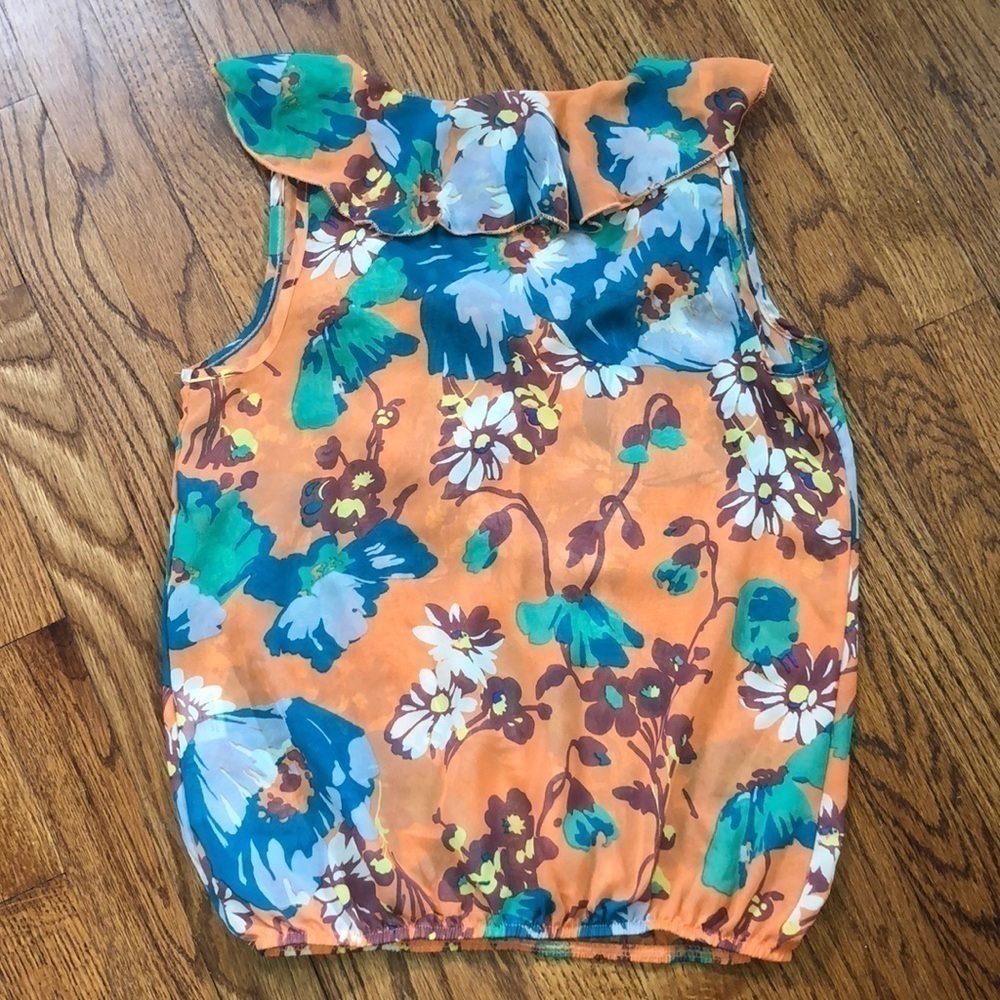 Floral Top - Picture 5 of 11